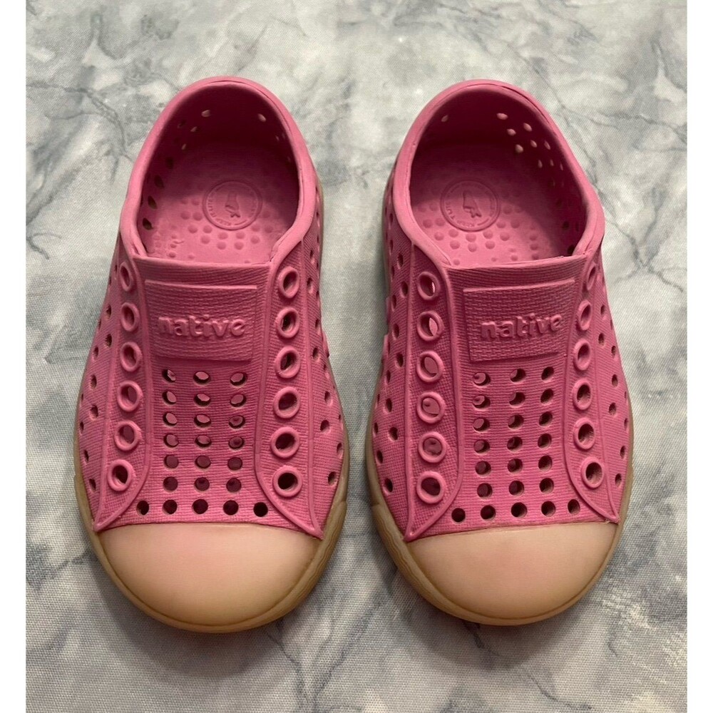 Pink Native Natives Glow in the Dark Jefferson Baby Girl Toddler Shoes, Size 4